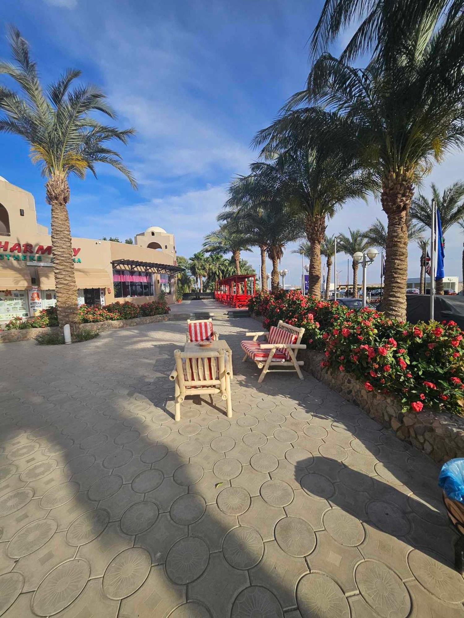 Comfortable Studio In Hotel Karma With Private Beach And Pools Family Only Or Female Hurghada Exteriér fotografie